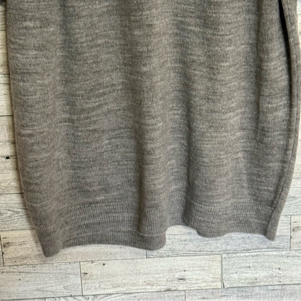 Hampshire Studio Size-Large  VINTAGE Acrylic Sweater Short‎ Sleeve Gray/Silver - Picture 7 of 14